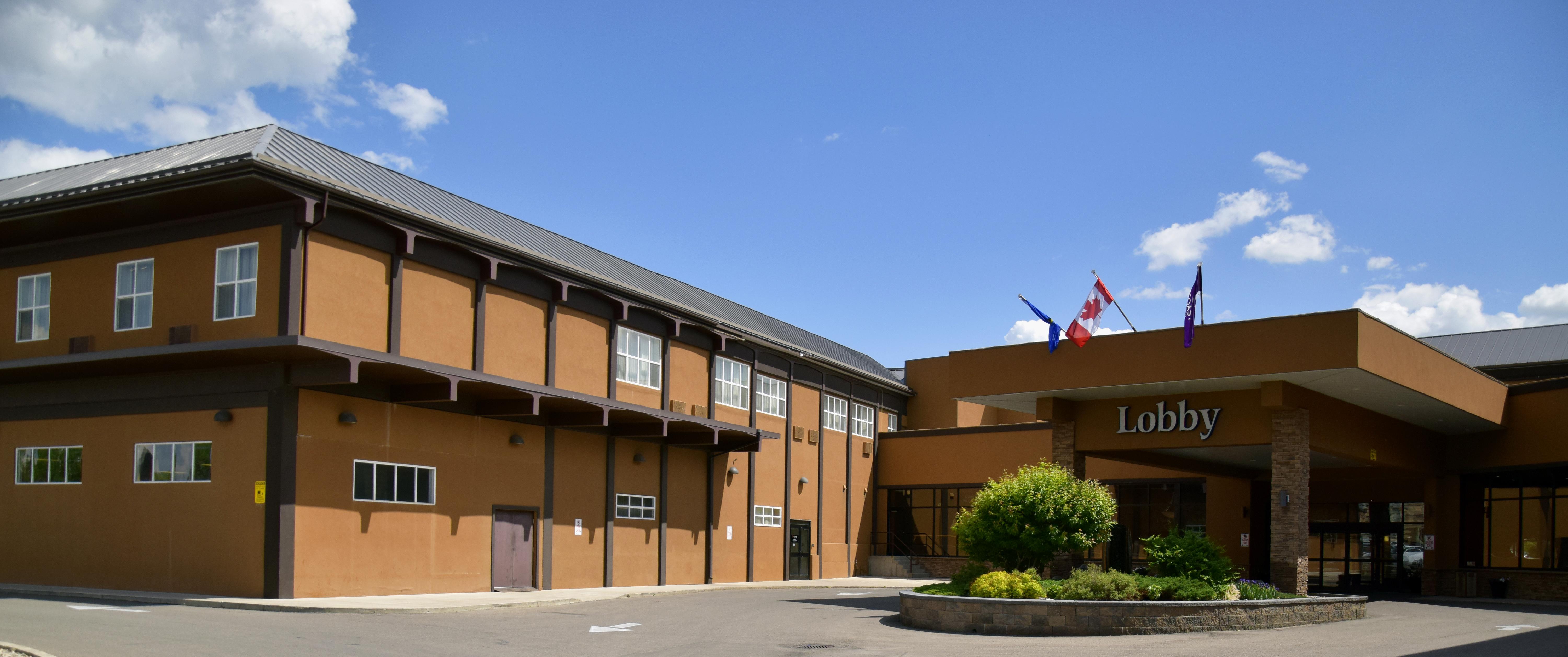 Coast Lethbridge Hotel & Conference Centre Exterior photo