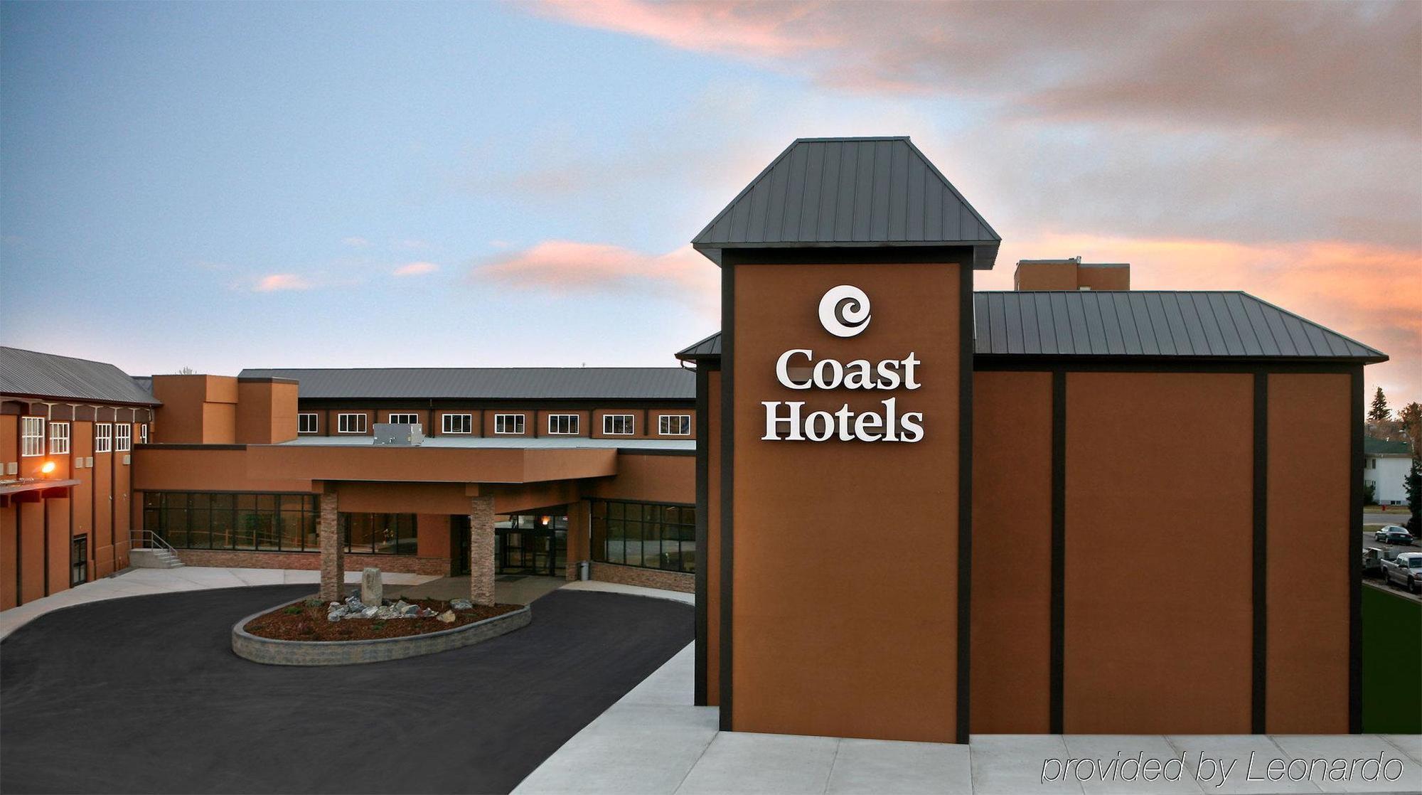 Coast Lethbridge Hotel & Conference Centre Exterior photo