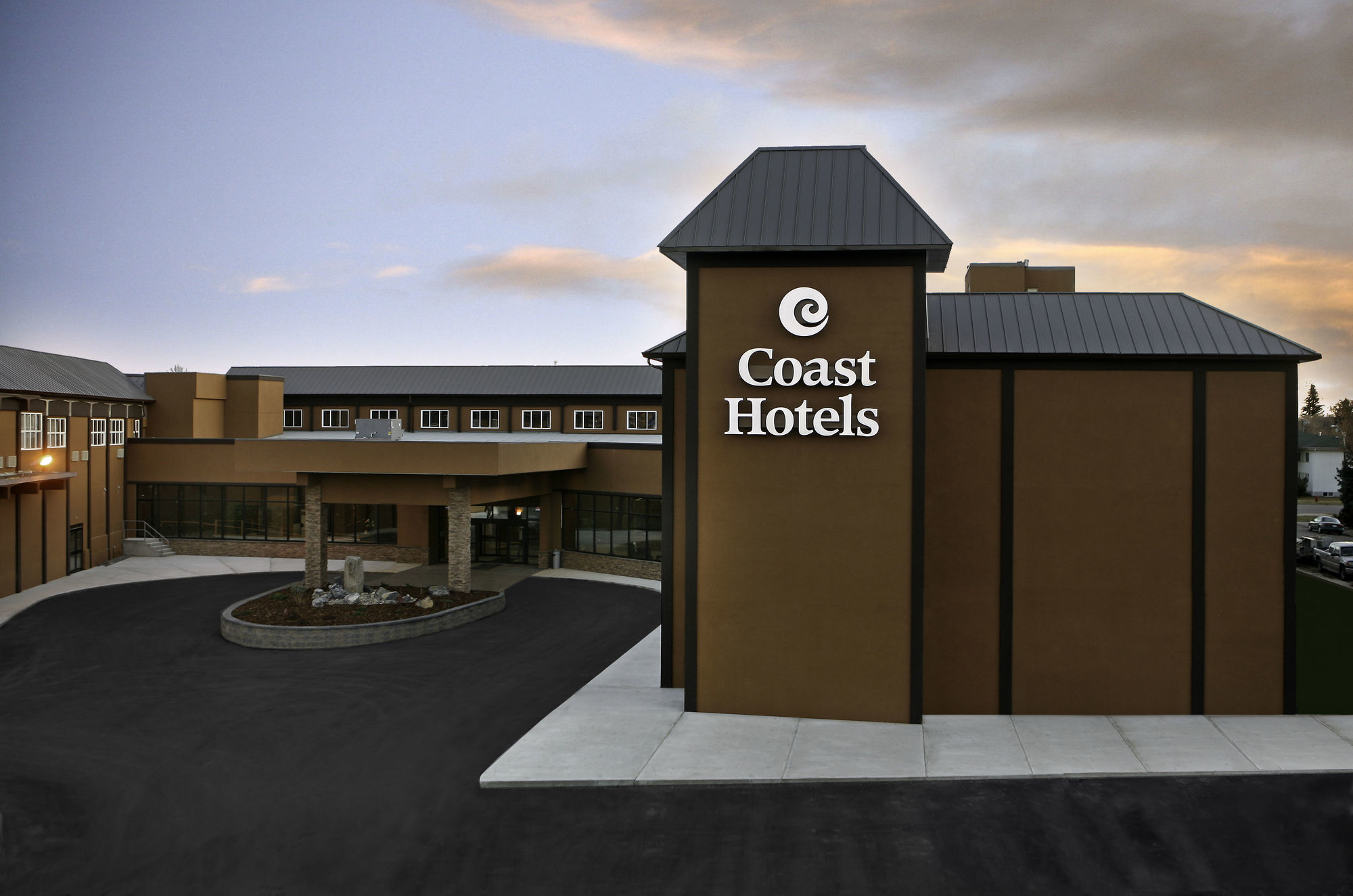 Coast Lethbridge Hotel & Conference Centre Exterior photo